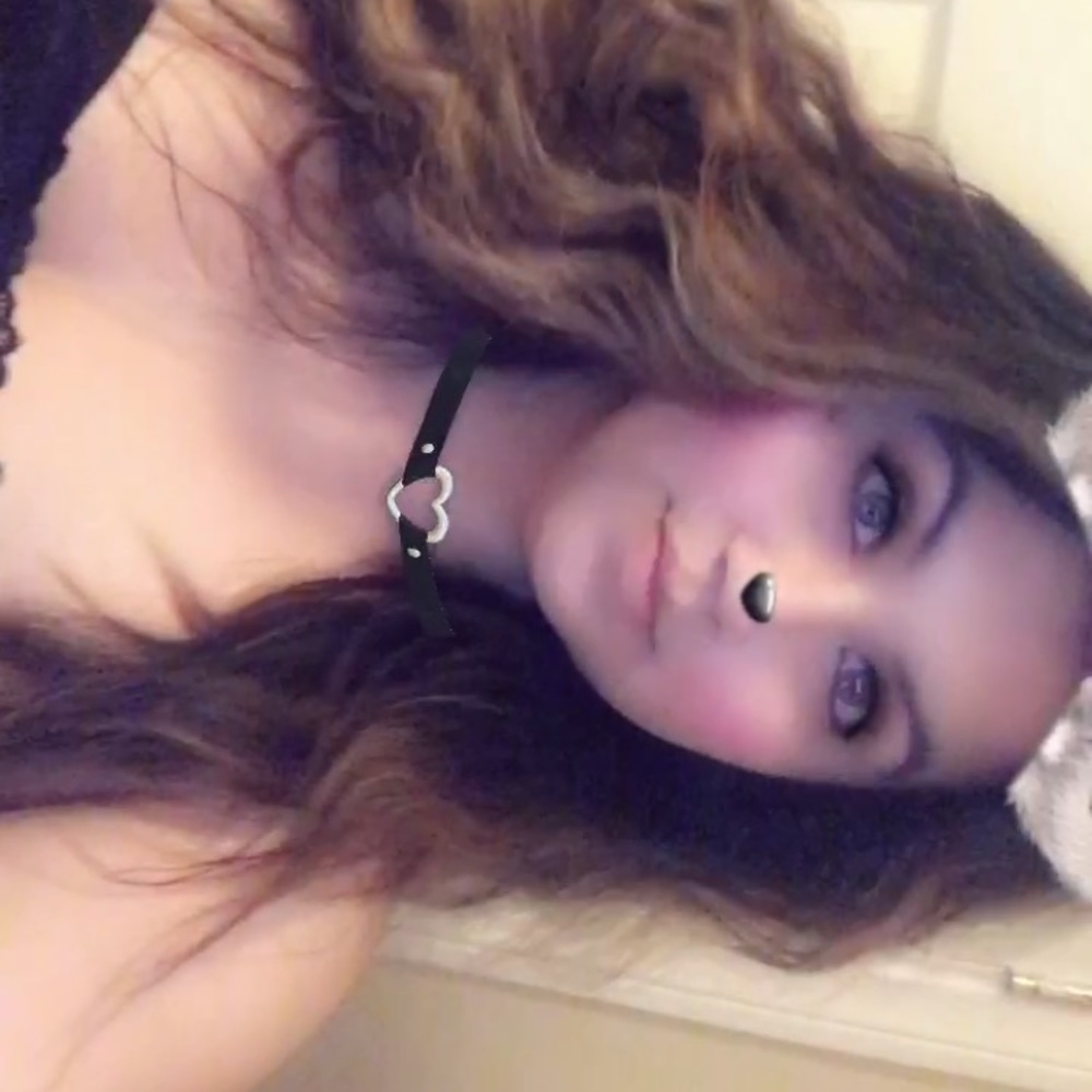 Meet your Posher, Catalina